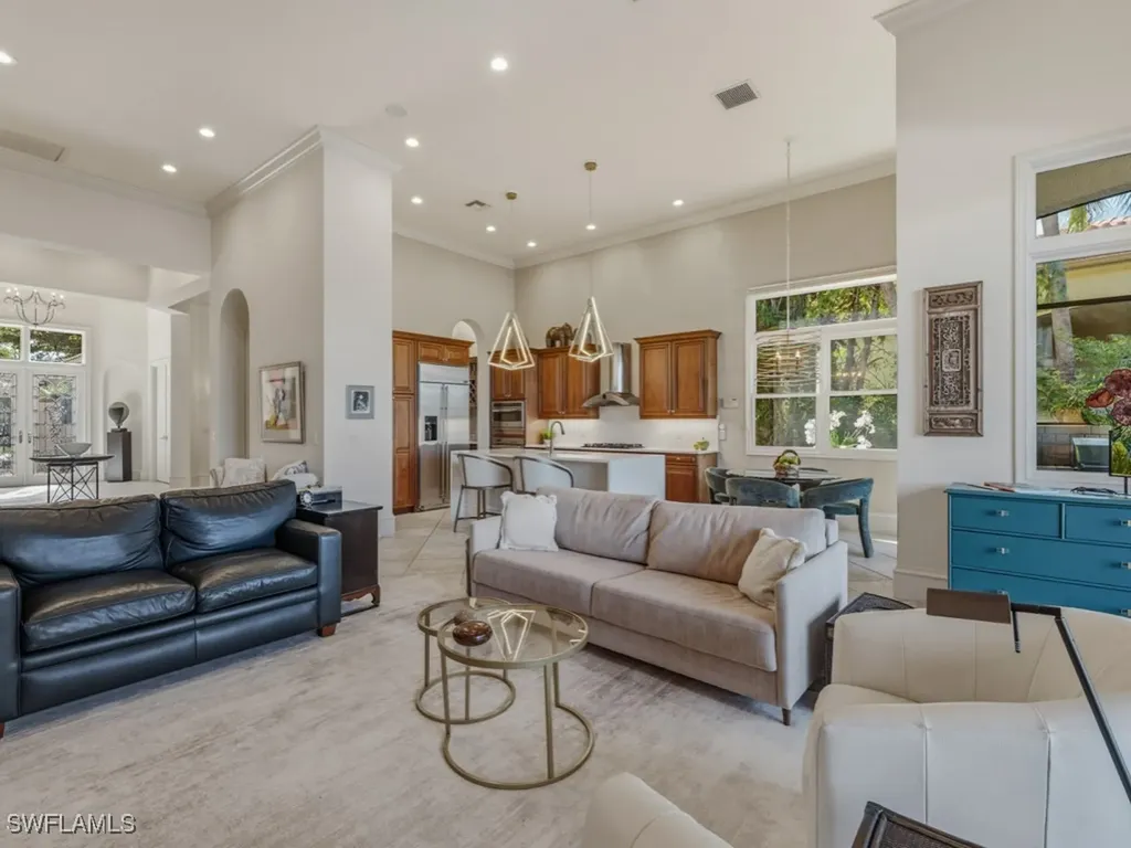 18112 Lagos Way Naples FL 34110