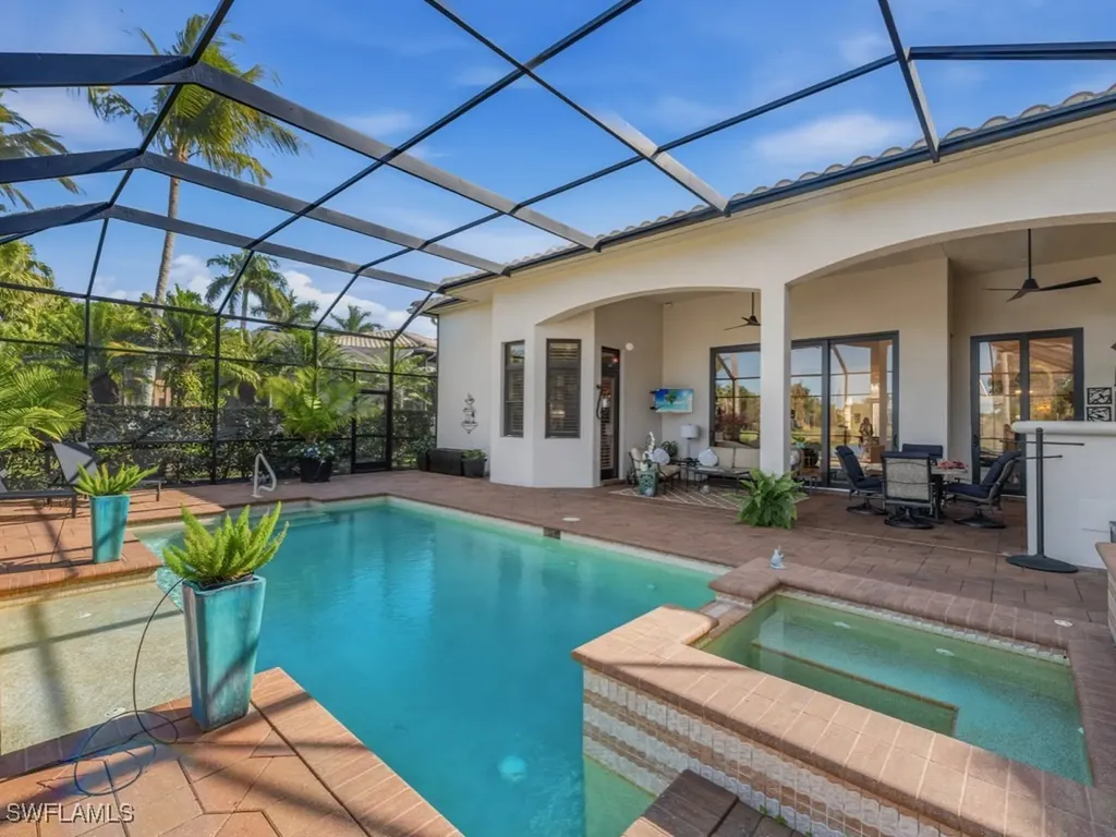 18112 Lagos Way Naples FL 34110