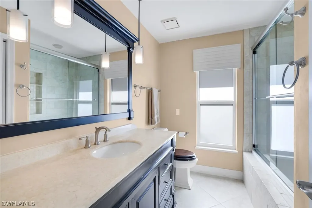 1819 Princess Court Naples FL 34110