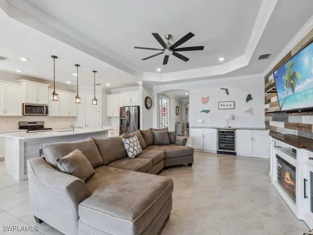 28001 Longboat Key Run Bonita Springs FL 34135
