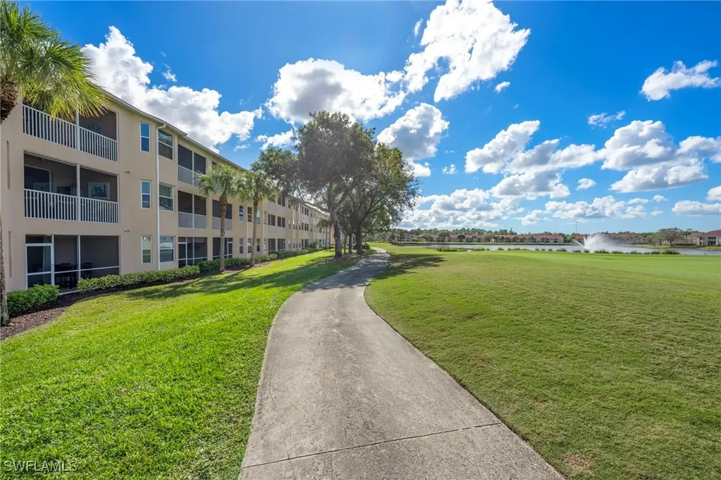 2720 Cypress Trace Circle Naples FL 34119