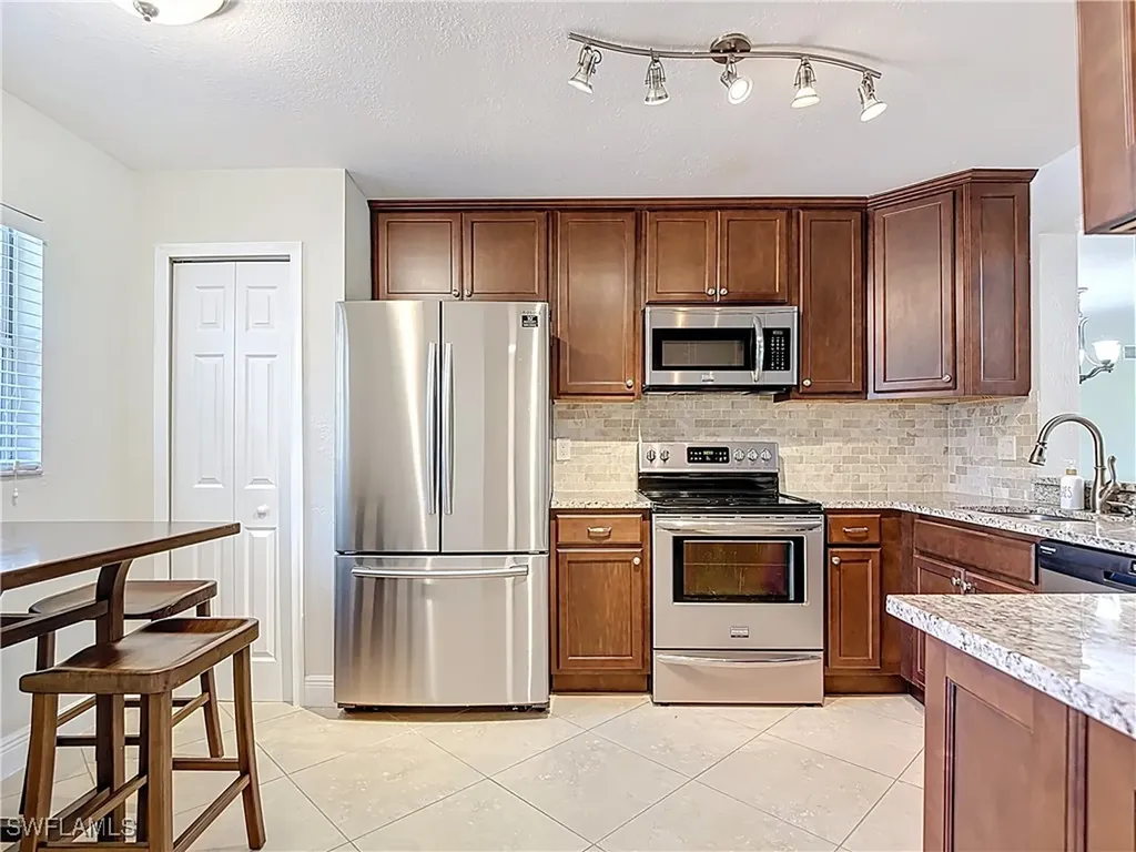 729 Landover Court Naples FL 34104