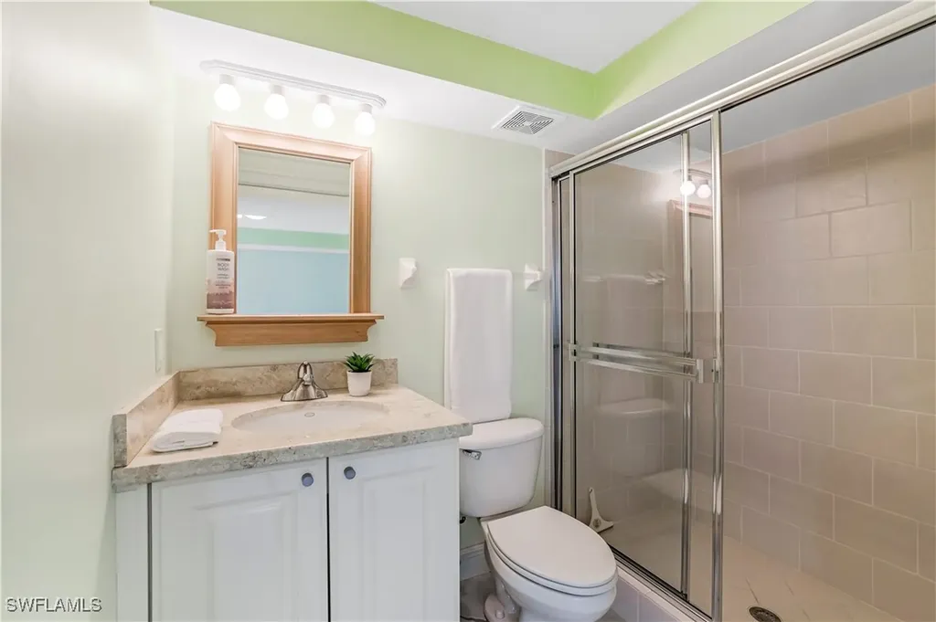 863 9th Avenue S Naples FL 34102