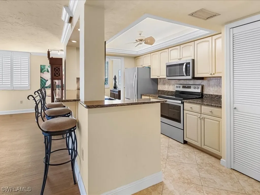 10482 Gulf Shore Drive Naples FL 34108