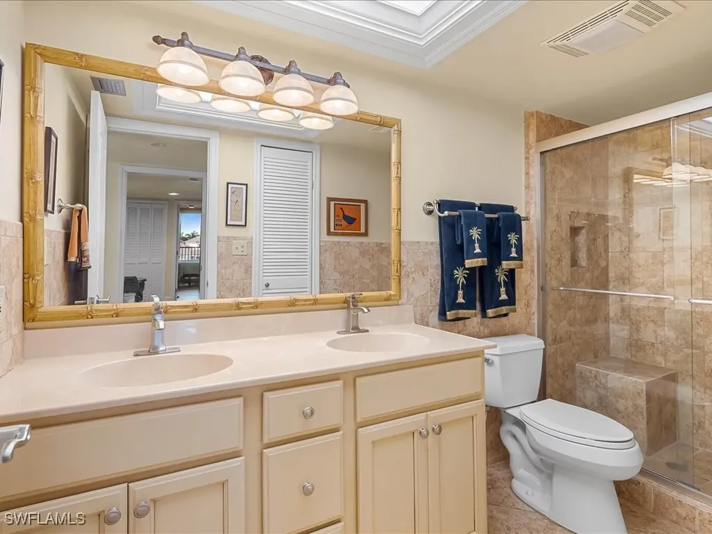 10482 Gulf Shore Drive Naples FL 34108