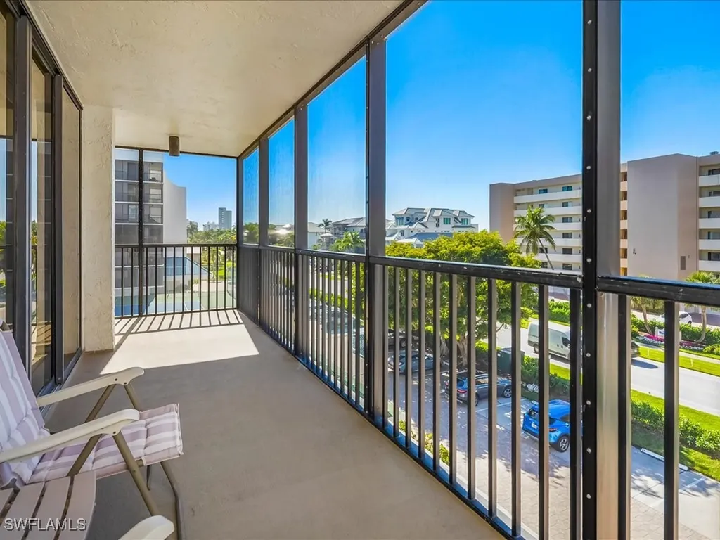 10482 Gulf Shore Drive Naples FL 34108