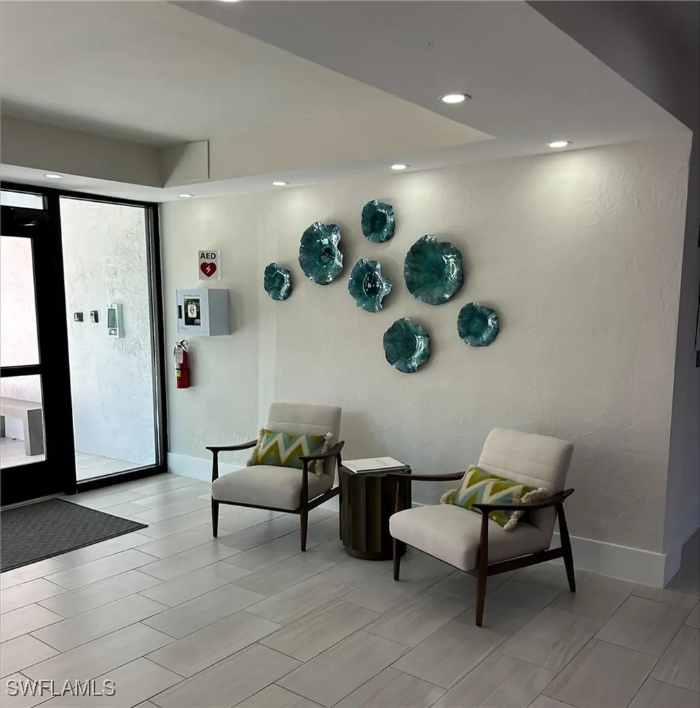 10482 Gulf Shore Drive Naples FL 34108