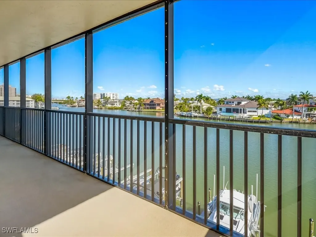 10482 Gulf Shore Drive Naples FL 34108
