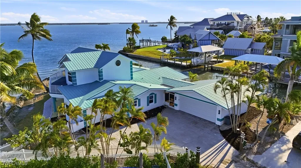 266 Curlew Street Fort Myers Beach FL 33931