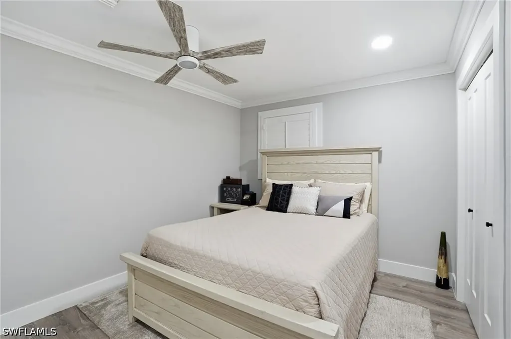 2672 Gulfview Drive Naples FL 34112