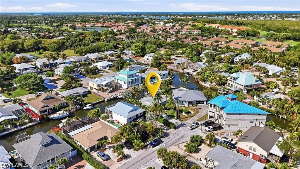 2672 Gulfview Drive Naples FL 34112