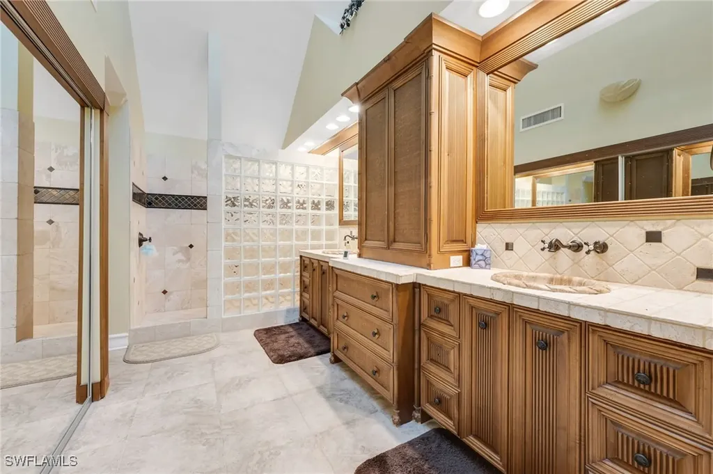 667 Bridgeway Lane Naples FL 34108