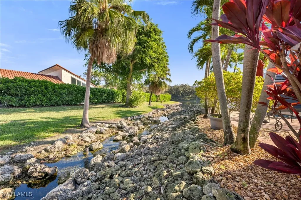 667 Bridgeway Lane Naples FL 34108