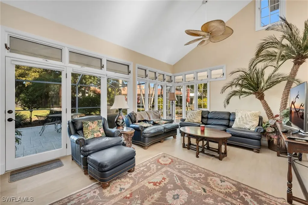 667 Bridgeway Lane Naples FL 34108