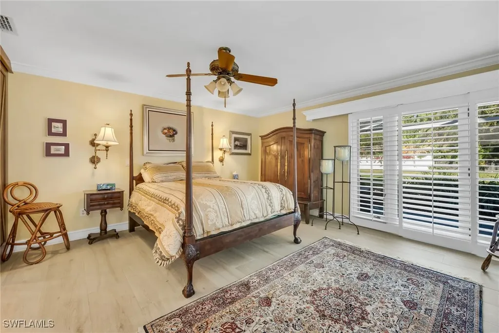 667 Bridgeway Lane Naples FL 34108