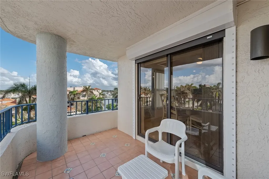 4451 Gulf Shore Boulevard N Naples FL 34103