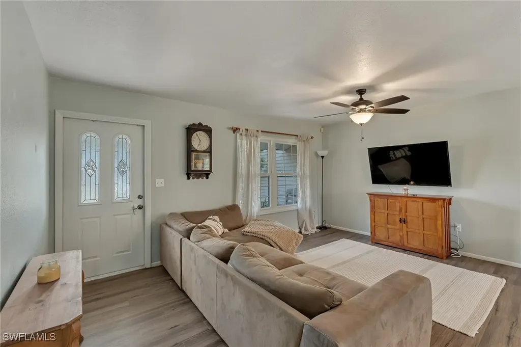 4003 S Edgewater Circle Labelle FL 33935