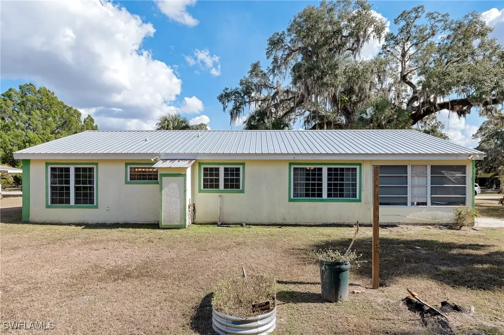 4003 S Edgewater Circle Labelle FL 33935