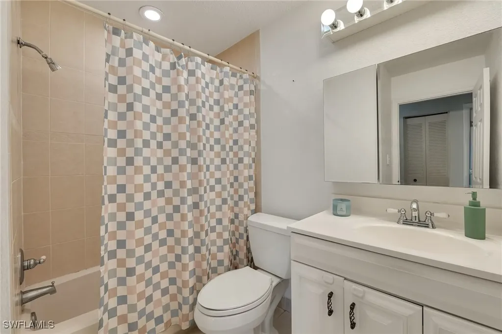 4003 S Edgewater Circle Labelle FL 33935