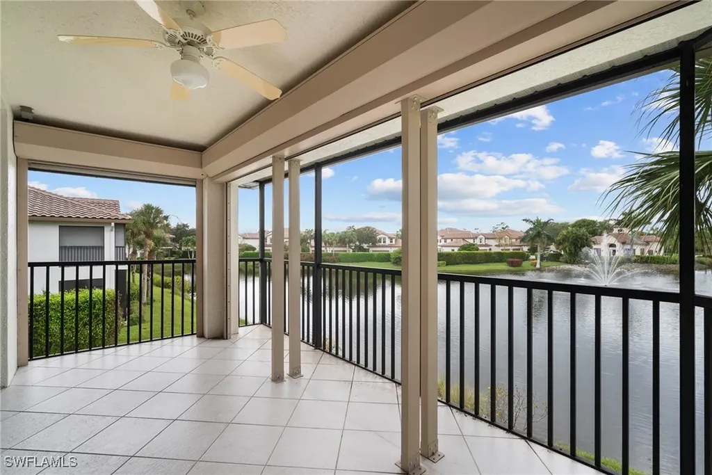 8196 Saratoga Drive Naples FL 34113