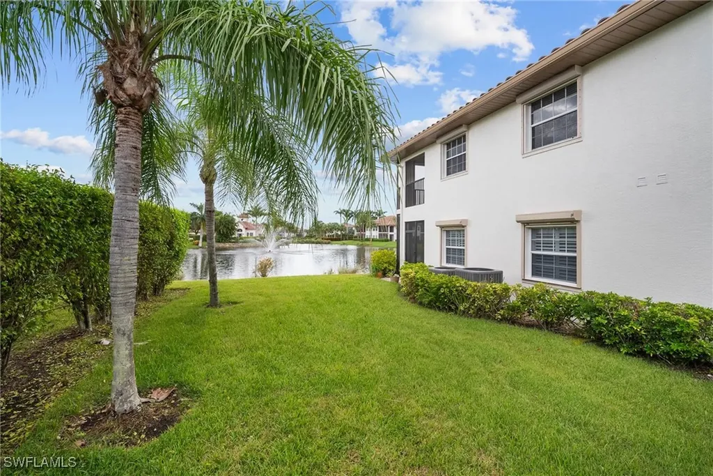8196 Saratoga Drive Naples FL 34113