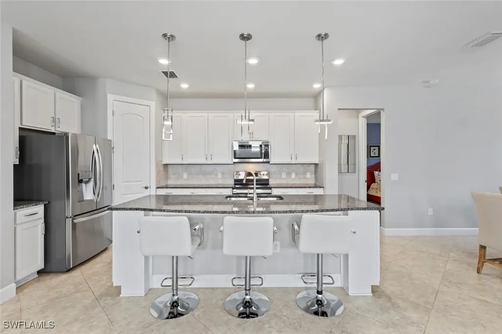19902 Beverly Park Road Estero FL 33928