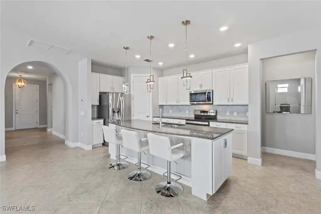 19902 Beverly Park Road Estero FL 33928