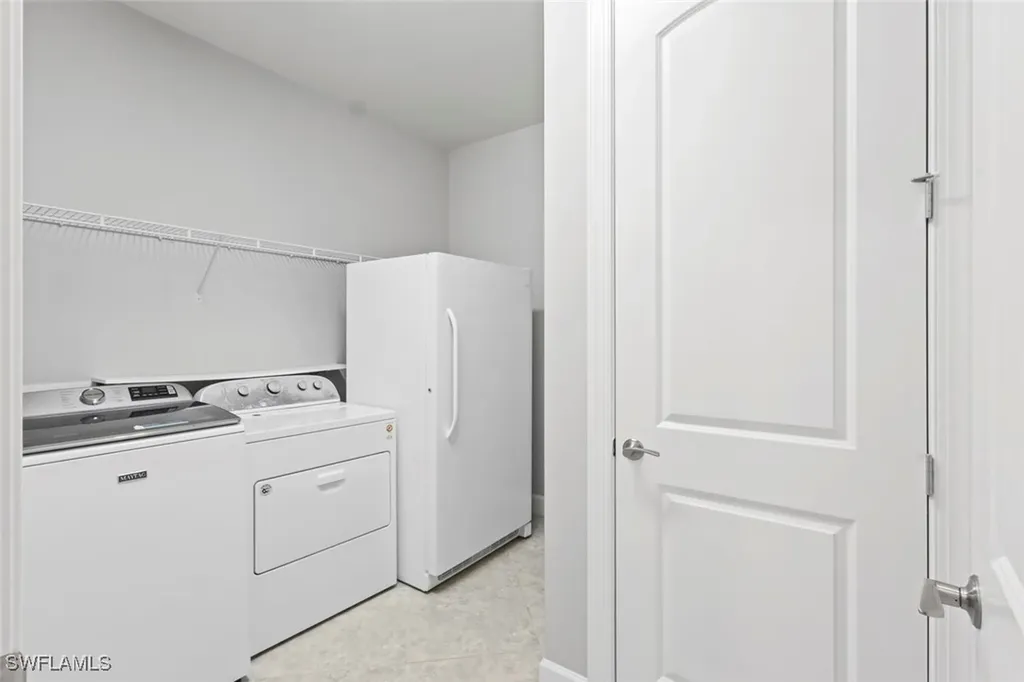 19902 Beverly Park Road Estero FL 33928