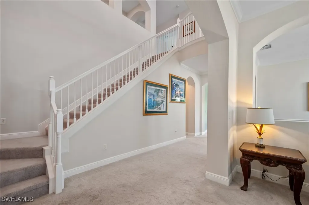 1724 Birdie Drive Naples FL 34120