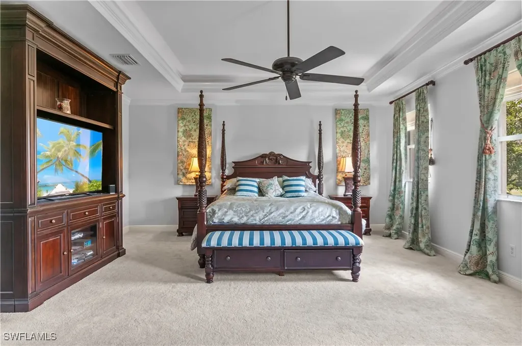 1724 Birdie Drive Naples FL 34120