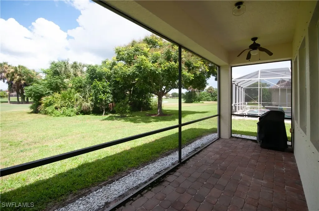 1724 Birdie Drive Naples FL 34120