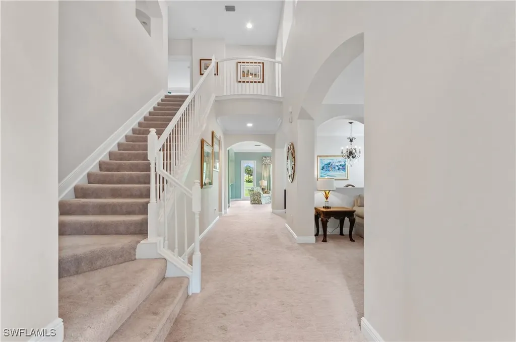 1724 Birdie Drive Naples FL 34120