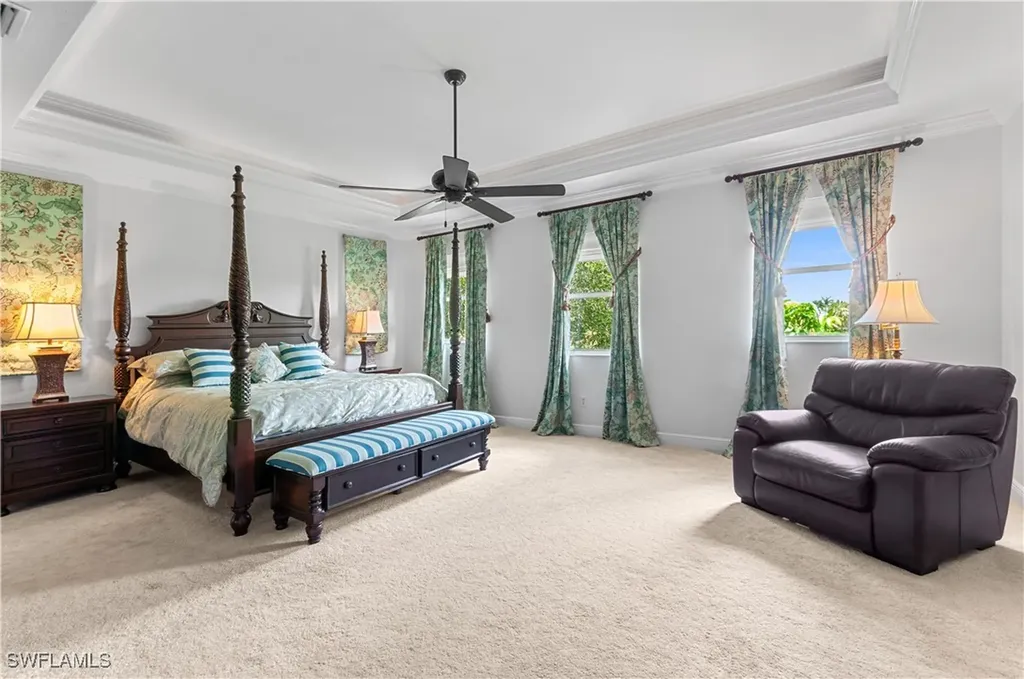 1724 Birdie Drive Naples FL 34120