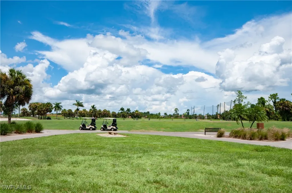 1724 Birdie Drive Naples FL 34120