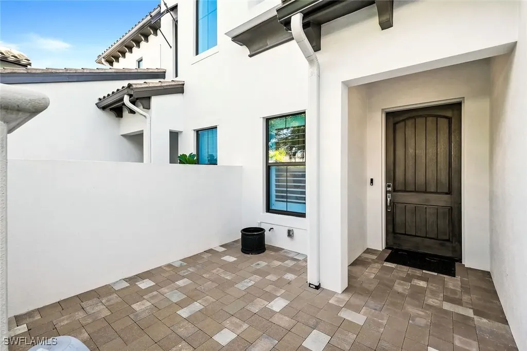 16320 Corsica Way Naples FL 34110