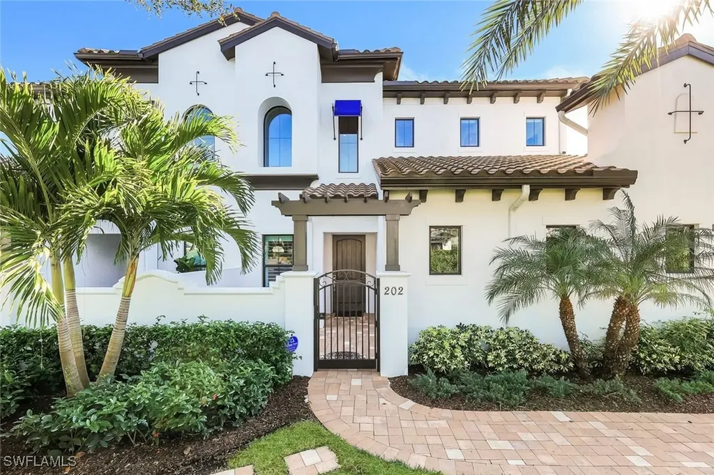 16320 Corsica Way Naples FL 34110