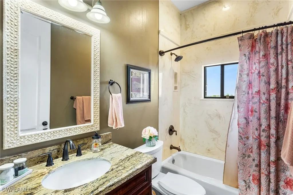 3880 62nd Avenue NE Naples FL 34120