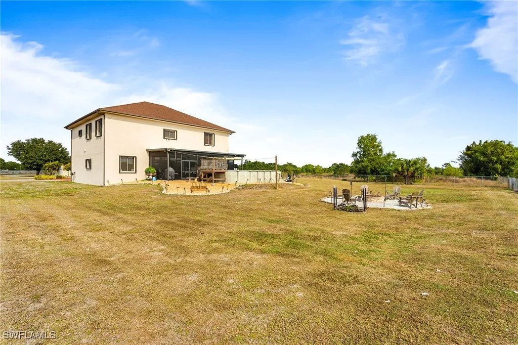 3880 62nd Avenue NE Naples FL 34120