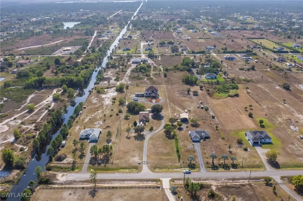 3880 62nd Avenue NE Naples FL 34120
