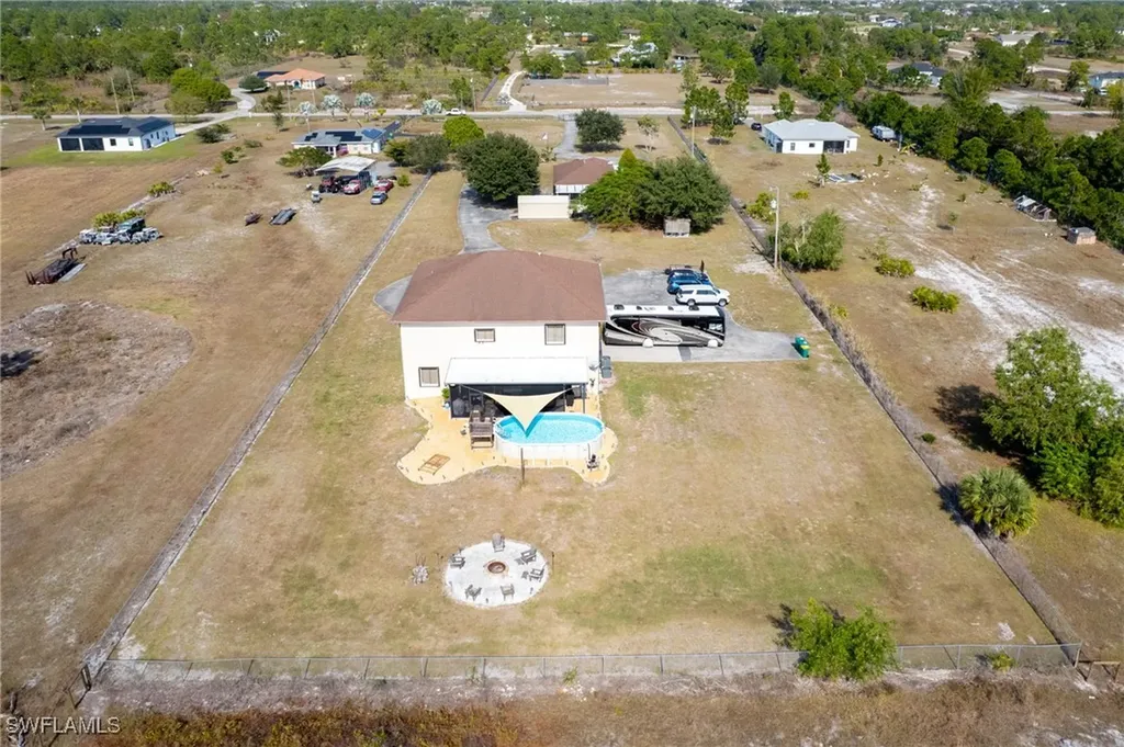 3880 62nd Avenue NE Naples FL 34120