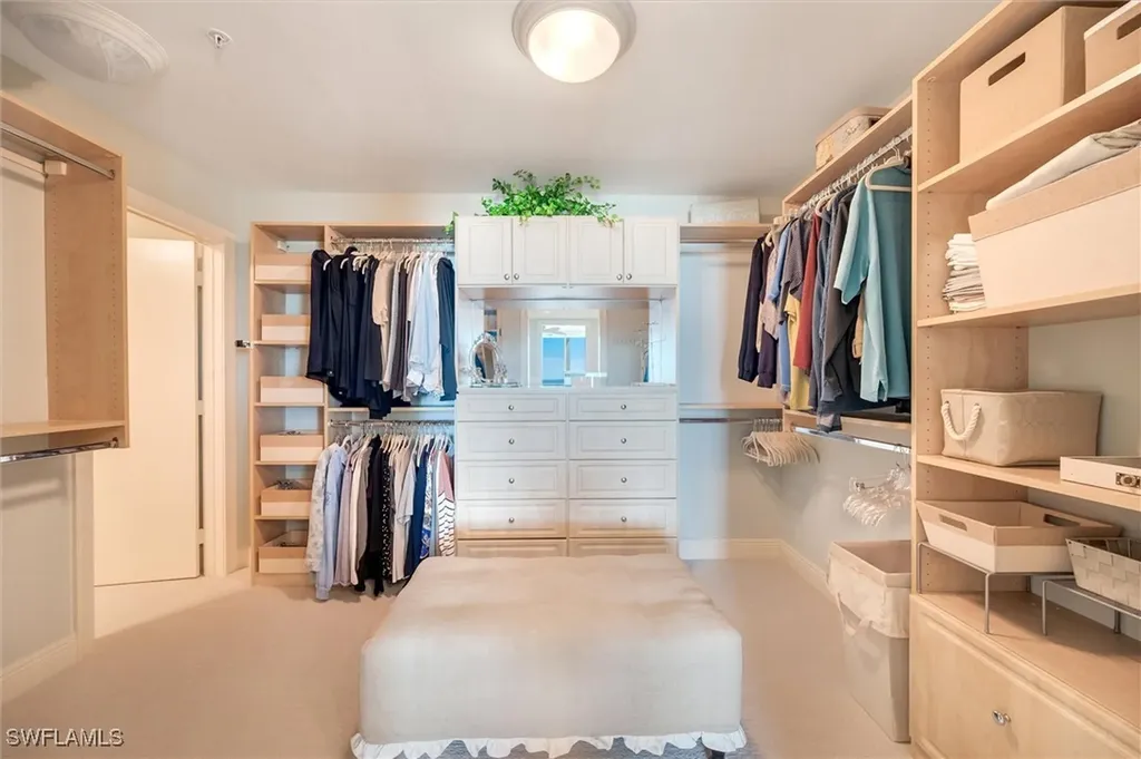 265 Indies Way Naples FL 34110