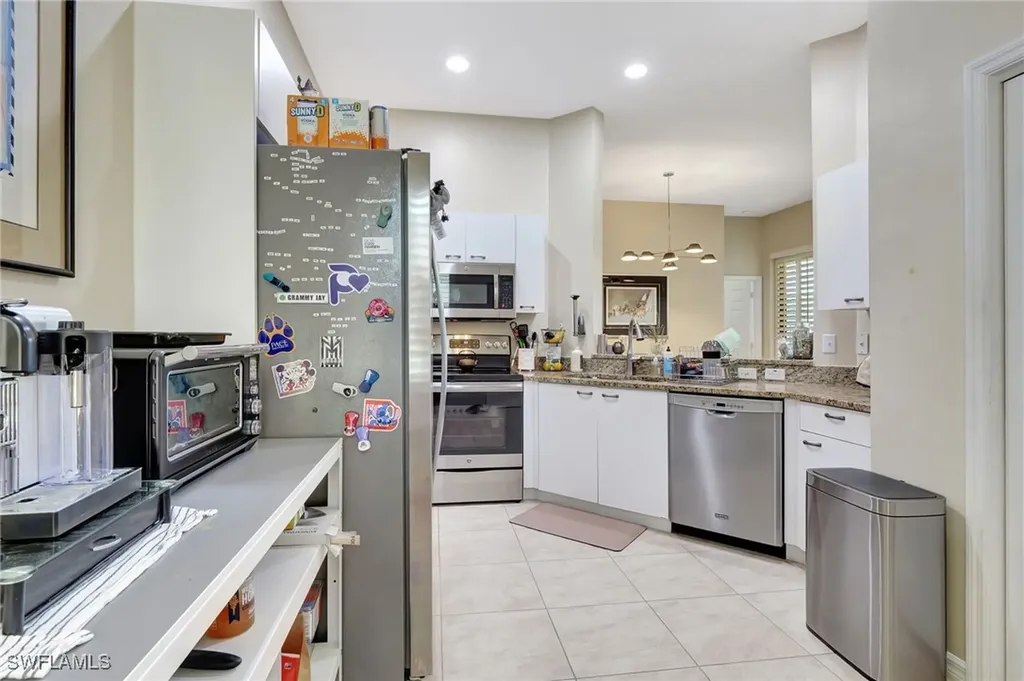 190 Vintage Circle Naples FL 34119