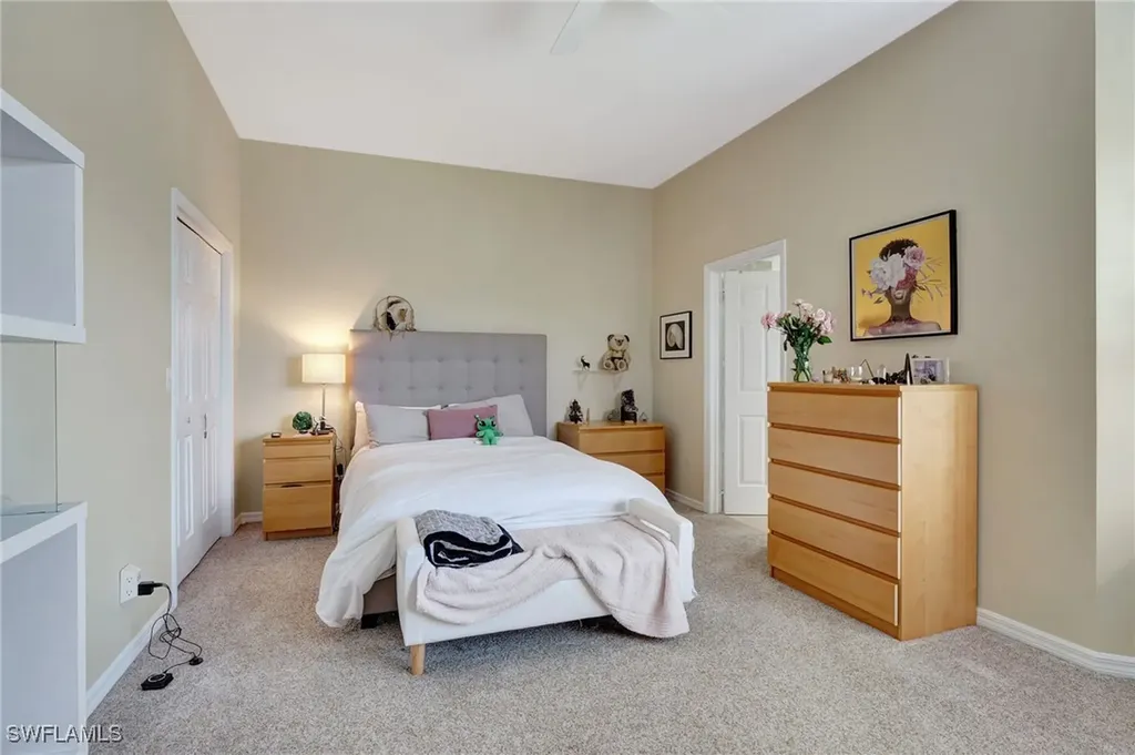 190 Vintage Circle Naples FL 34119