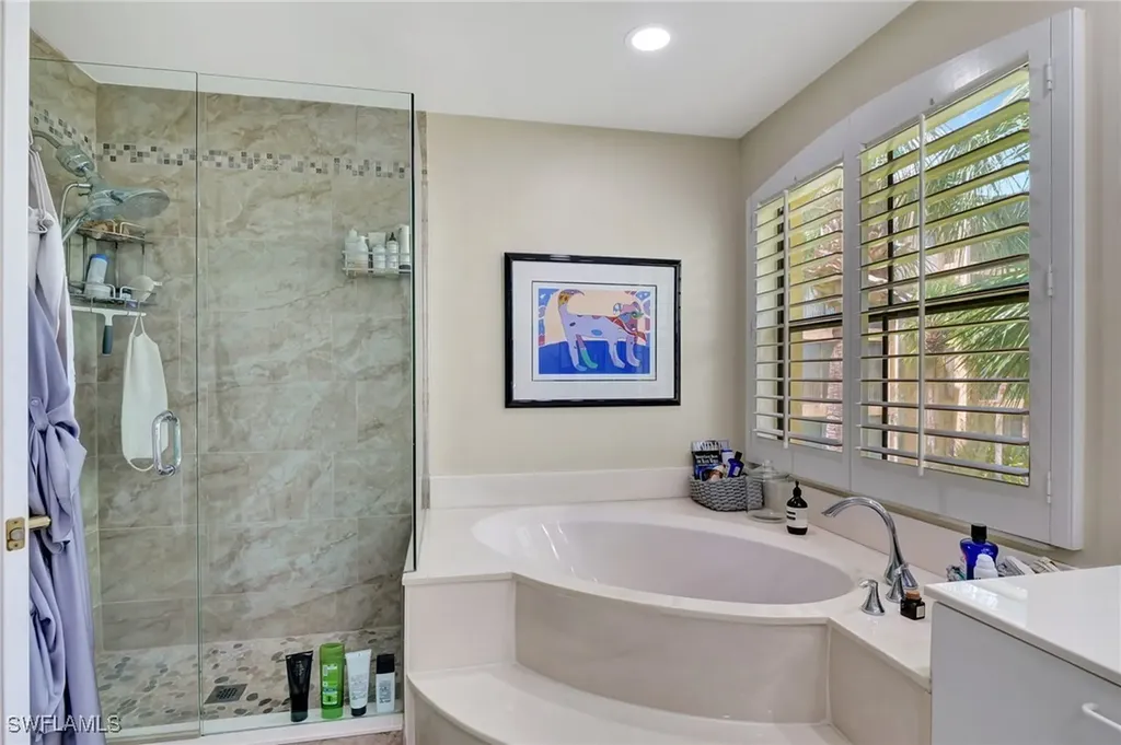 190 Vintage Circle Naples FL 34119