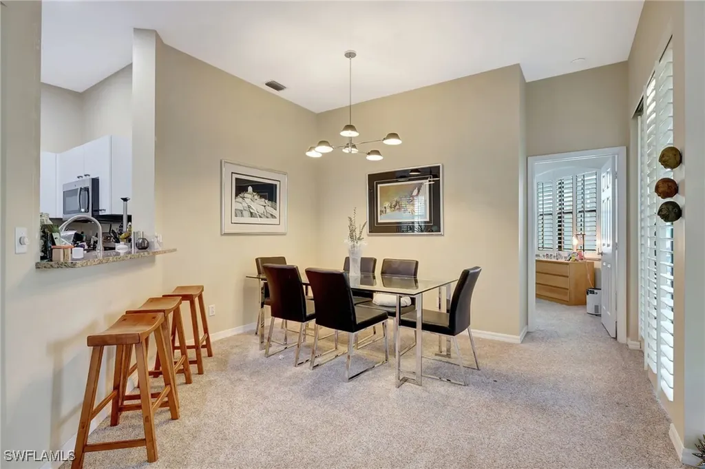 190 Vintage Circle Naples FL 34119