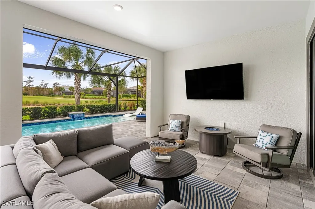 9517 Night Heron Lane Naples FL 34120