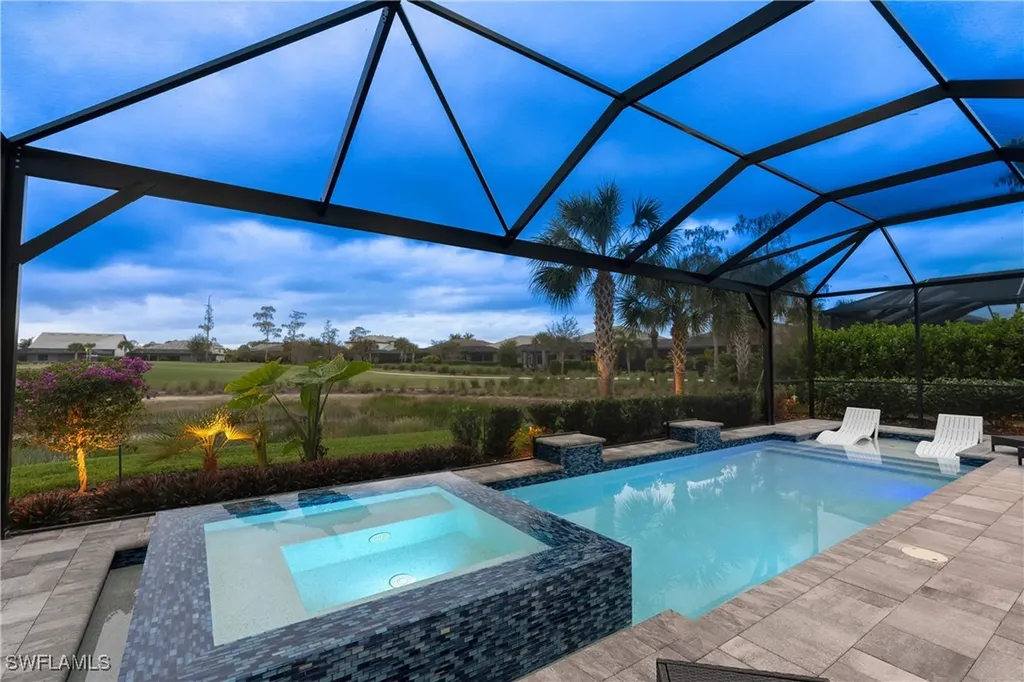 9517 Night Heron Lane Naples FL 34120