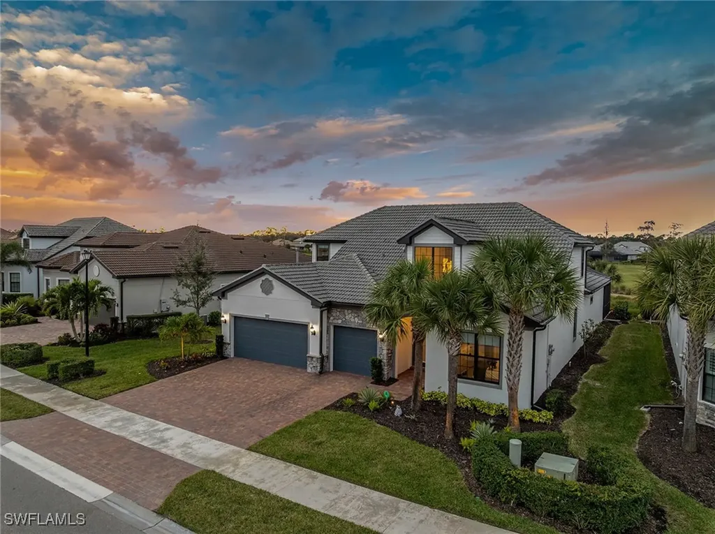 9517 Night Heron Lane Naples FL 34120