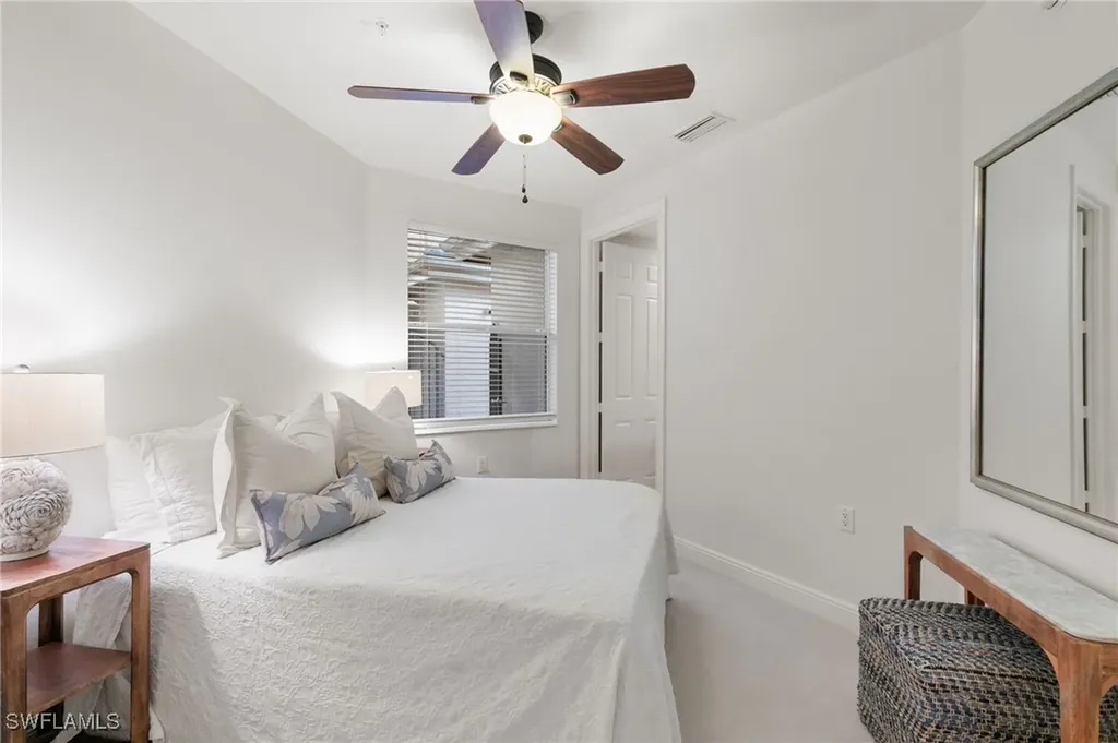 3053 Aviamar Circle Naples FL 34114