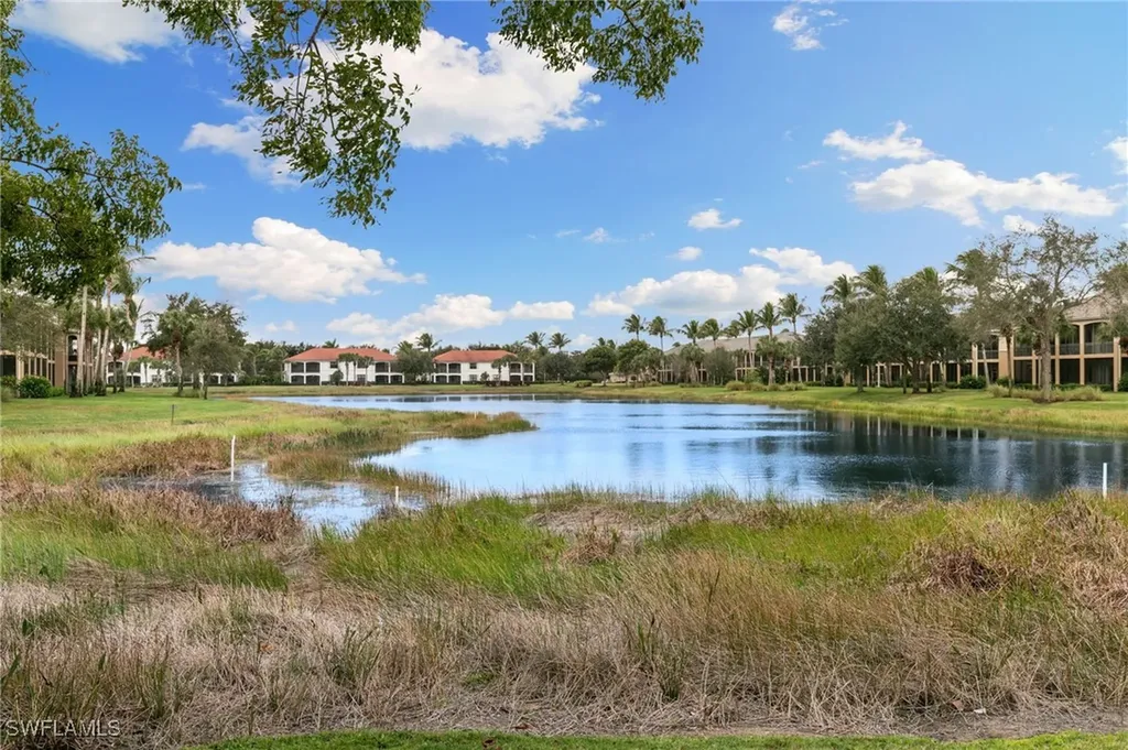 3053 Aviamar Circle Naples FL 34114